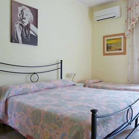 Le Mimose Bed & Breakfast Пескара Екстериор снимка